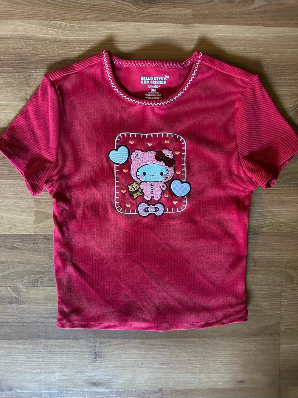 🆕 Hello Kitty Teddy Bear Chenille Patch Baby Tee Short Sleeve Graphic Tee